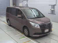 Toyota NOAH лот № 30080 оценка R  с аукциона в Японии 4