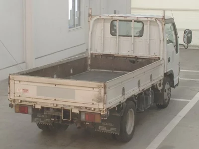 Isuzu ELF  с аукциона в Японии