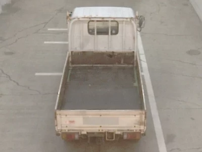 Isuzu ELF  с аукциона в Японии