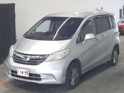 Honda FREED  с аукциона в Японии