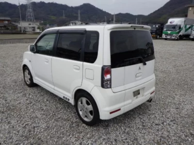 Mitsubishi EK SPORTS  с аукциона в Японии