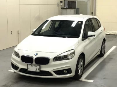 BMW 2-Series  с аукциона в Японии