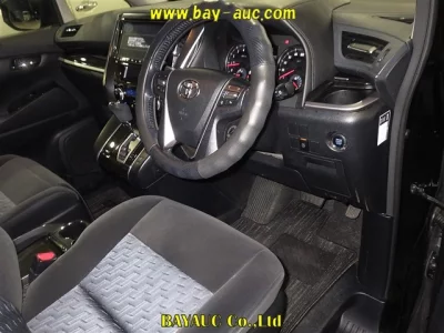 Toyota ALPHARD  с аукциона в Японии