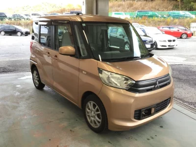 Mitsubishi EK SPACE