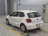 Volkswagen POLO лот № 90091 оценка 3.5  с аукциона в Японии 4