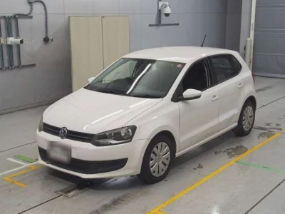 Volkswagen POLO  с аукциона в Японии