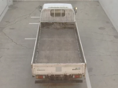 Isuzu ELF  с аукциона в Японии