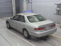 Toyota CAMRY лот № 90098 оценка 2  с аукциона в Японии 5