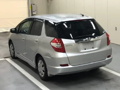 Honda FIT SHUTTLE  с аукциона в Японии