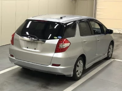Honda FIT SHUTTLE  с аукциона в Японии