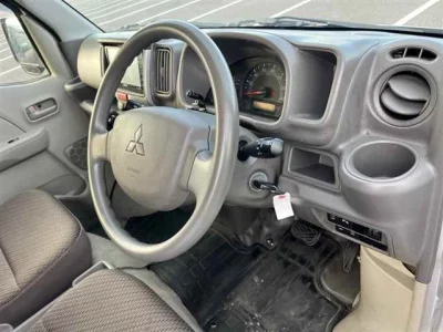 Mitsubishi MINICAB VAN