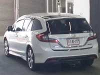 Honda JADE лот № 4623 оценка 3.5  с аукциона в Японии 1