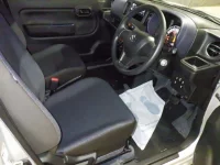 Suzuki ALTO лот № 1071 оценка 6  с аукциона в Японии 2