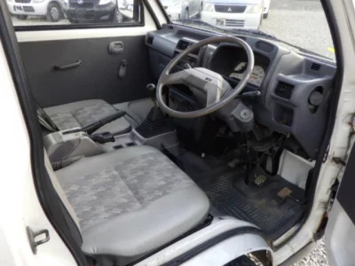 Mitsubishi MINICAB TRUCK  с аукциона в Японии