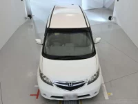 Honda ELYSION лот № 10357 оценка 3.5  с аукциона в Японии 6