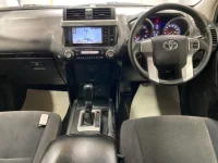 Toyota LAND CRUISER PRADO лот № 3177 оценка 3  с аукциона в Японии 2