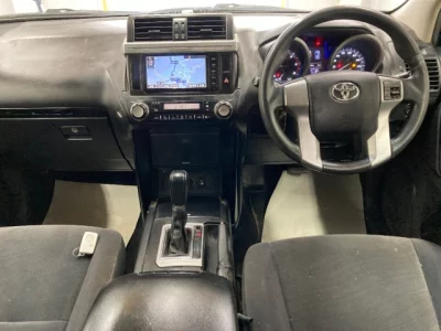 Toyota LAND CRUISER PRADO  с аукциона в Японии