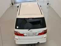 Toyota ALPHARD лот № 10367 оценка 3.5  с аукциона в Японии 7