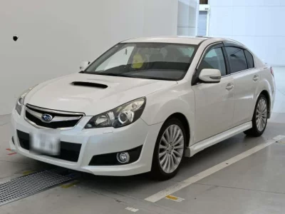 Subaru LEGACY B4