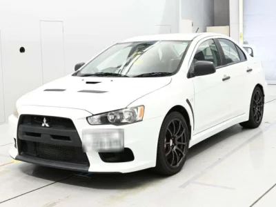 Mitsubishi LANCER  с аукциона в Японии