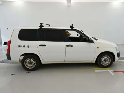 Toyota PROBOX  с аукциона в Японии