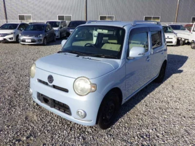Daihatsu MIRA  с аукциона в Японии