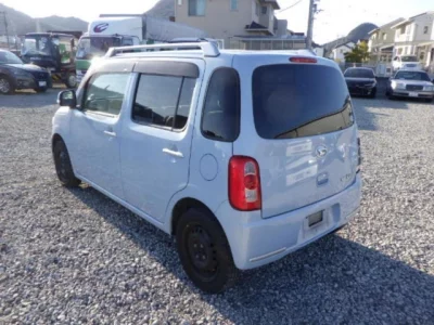 Daihatsu MIRA  с аукциона в Японии