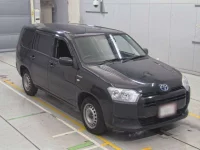 Toyota SUCCEED лот № 90123 оценка 3.5  с аукциона в Японии 4