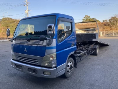 Mitsubishi CANTER  с аукциона в Японии