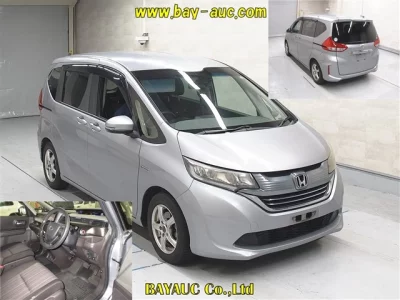 Honda FREED  с аукциона в Японии