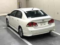 Honda CIVIC HYBRID лот № 1103 оценка R  с аукциона в Японии 1