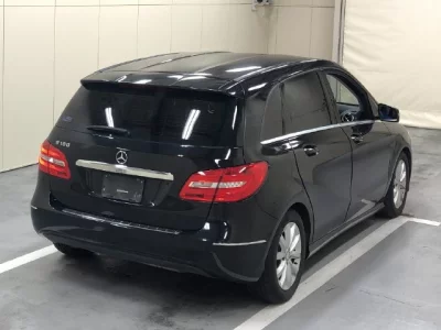 Mercedes-Benz B CLASS  с аукциона в Японии