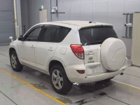 Toyota RAV4 лот № 30123 оценка 3  с аукциона в Японии 5