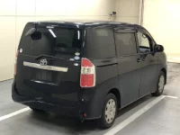 Toyota NOAH лот № 6020 оценка R  с аукциона в Японии 3
