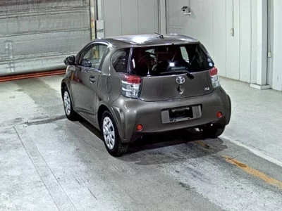 Toyota IQ