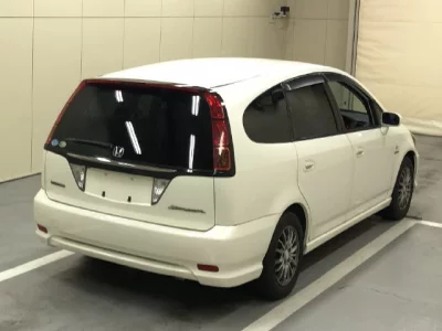 Honda STREAM  с аукциона в Японии