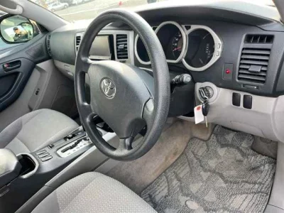 Toyota HILUX SURF  с аукциона в Японии