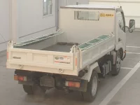 Hino DUTRO лот № 74 оценка 3.5  с аукциона в Японии 1