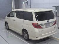 Toyota ALPHARD лот № 90174 оценка 3.5  с аукциона в Японии 5