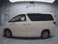 Toyota ALPHARD лот № 90174 оценка 3.5  с аукциона в Японии 3