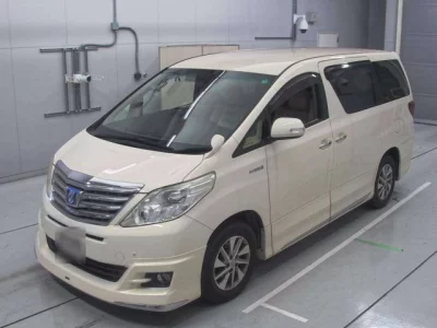 Toyota ALPHARD  с аукциона в Японии