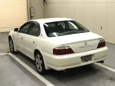 Honda INSPIRE  с аукциона в Японии