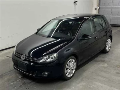 Volkswagen GOLF  с аукциона в Японии