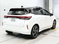 Nissan AURA лот № 36319 оценка 5  с аукциона в Японии 1