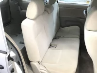 Toyota ISIS лот № 8007 оценка 4  с аукциона в Японии 5