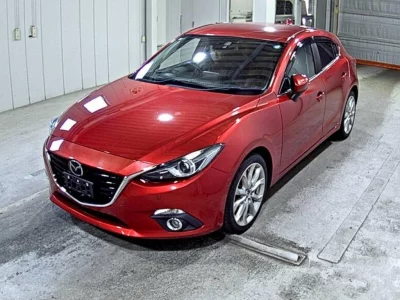 Mazda AXELA  с аукциона в Японии