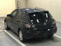 Mazda AXELA лот № 1142 оценка 3.5  с аукциона в Японии 1