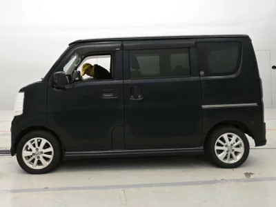 Nissan CLIPPER RIO  с аукциона в Японии