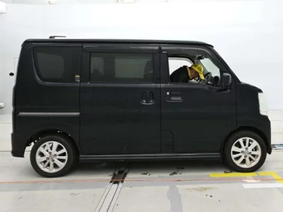 Nissan CLIPPER RIO  с аукциона в Японии