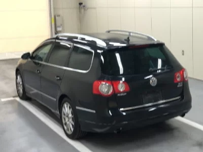 Volkswagen PASSAT VARIANT  с аукциона в Японии